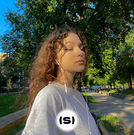 Анна Гущина